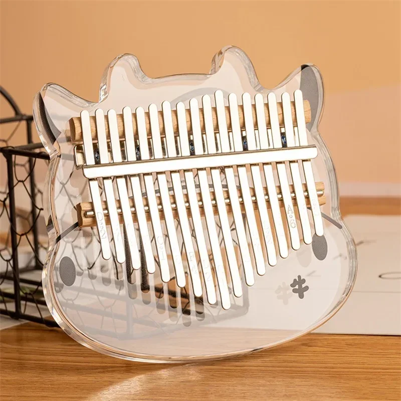 A Musical Instrument With Keys - Urocza Kalimba Mbira z 17 klawiszami,