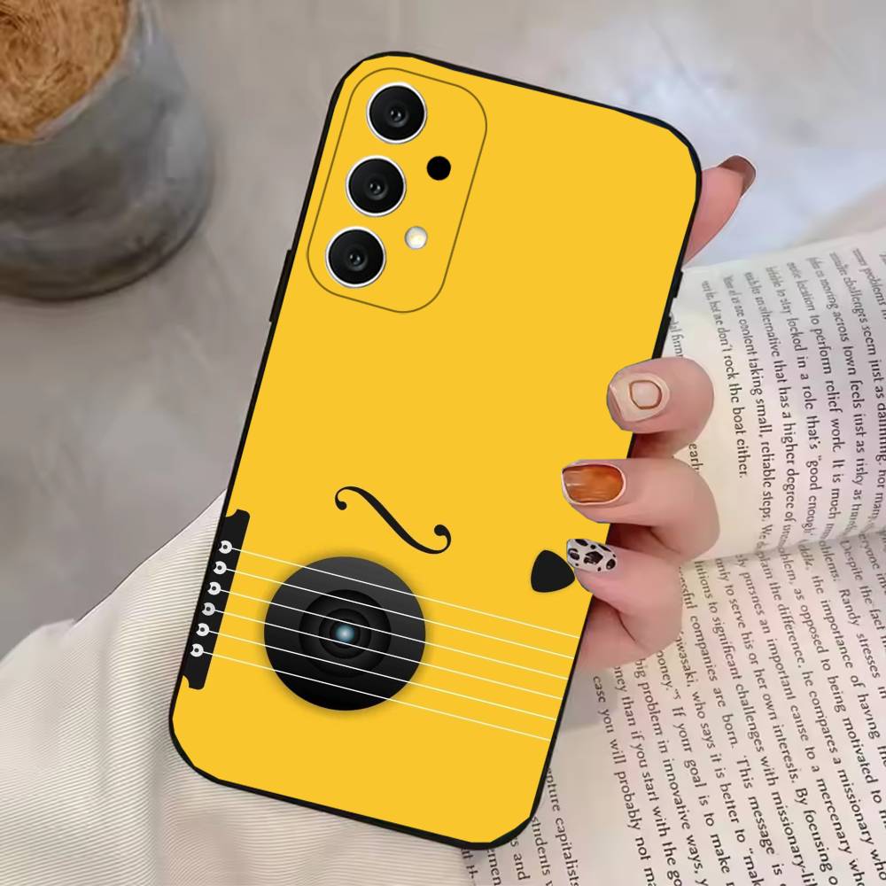 Minimalistyczne etui na telefo – Musical Instrument Quotes recenzja i cena
