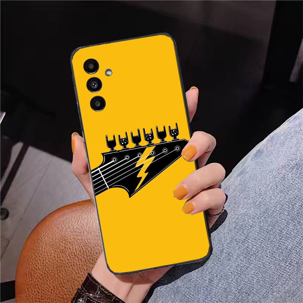 Minimalistyczne etui na telefo – Musical Instrument Quotes recenzja i cena